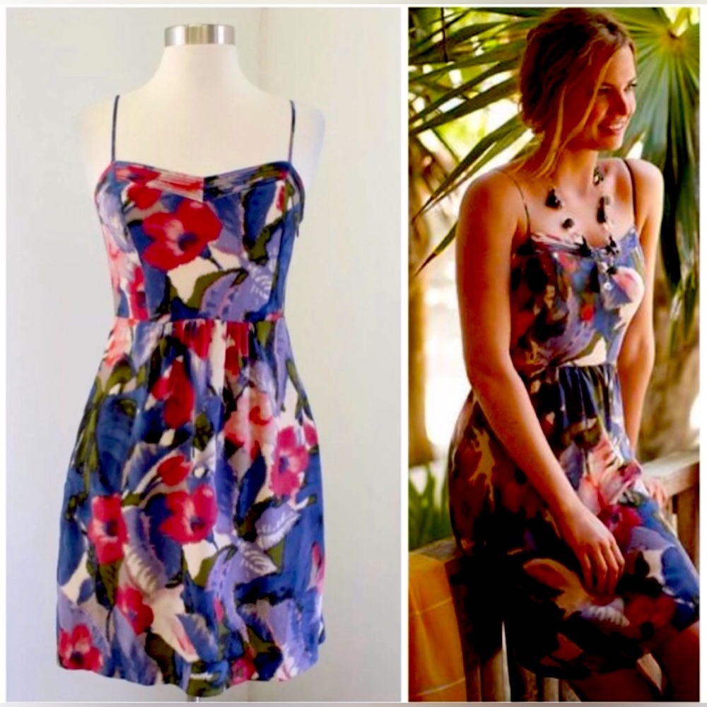 Anthropologie Moulinette Sours
Silk Dress- Size M